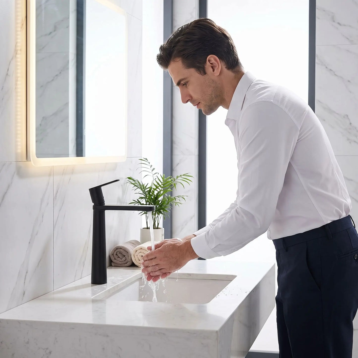 lavabo mitigeur durable Noir Élégance  