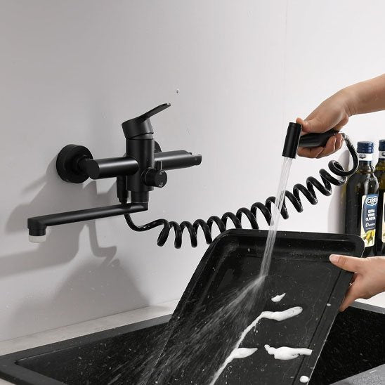 robinet de cuisine douchette noir mural